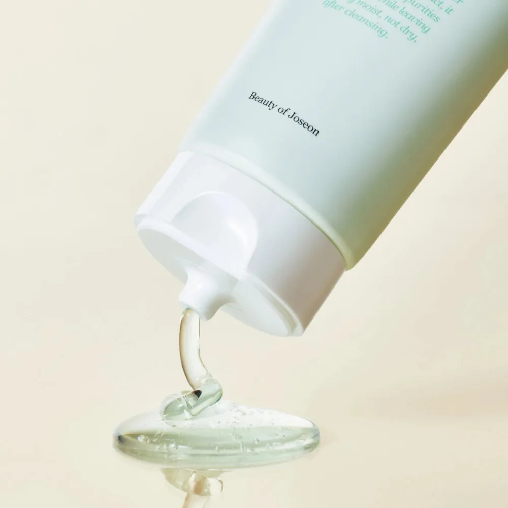 Green Plum Refreshing Cleanser 2