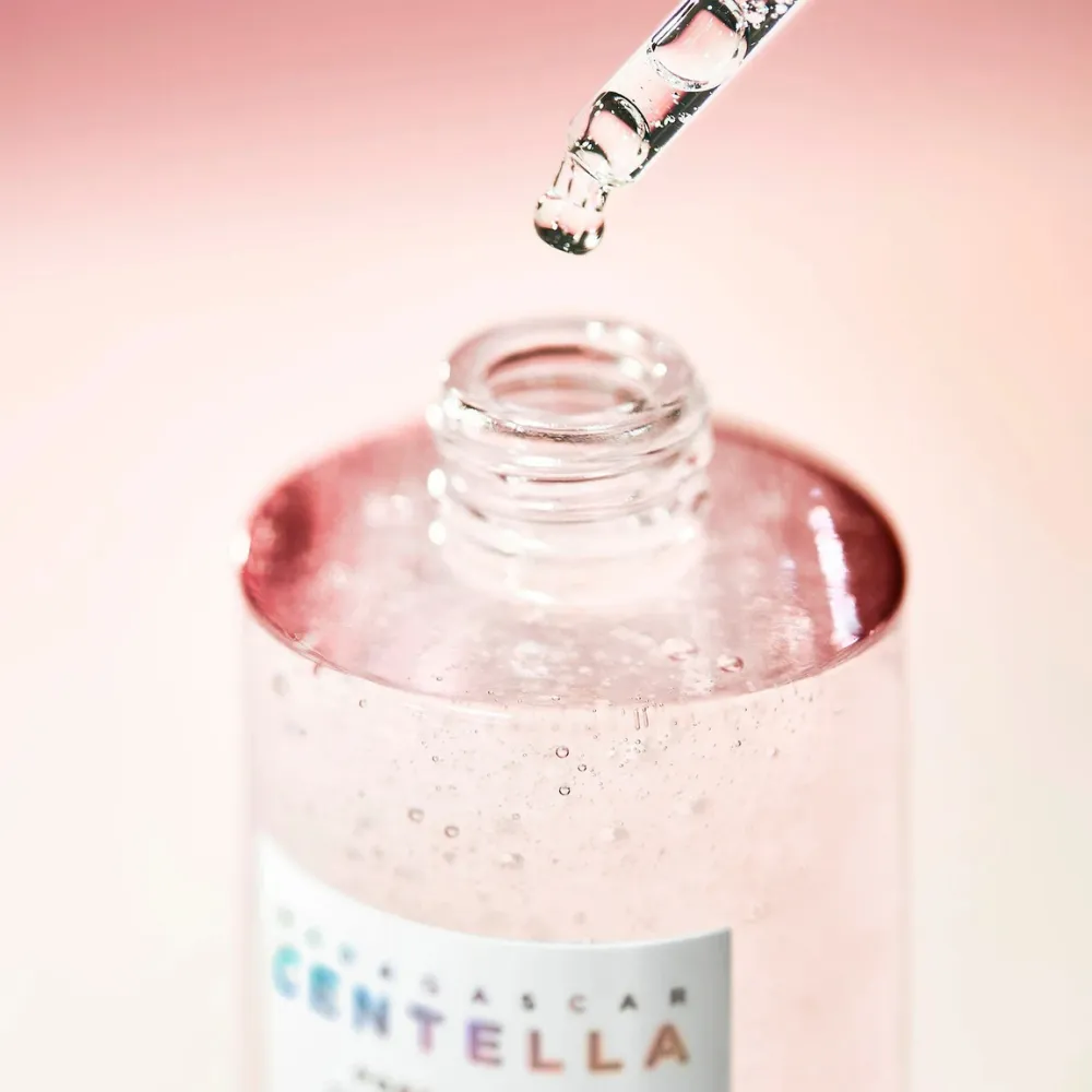 Madagascar Centella Poremizing Fresh Ampoule 2